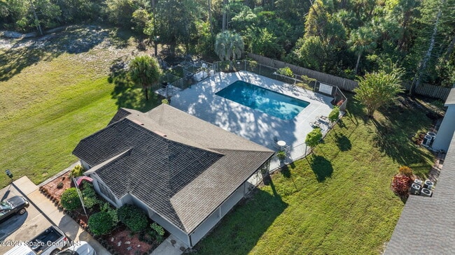 Building Photo - 1725 Harrison St