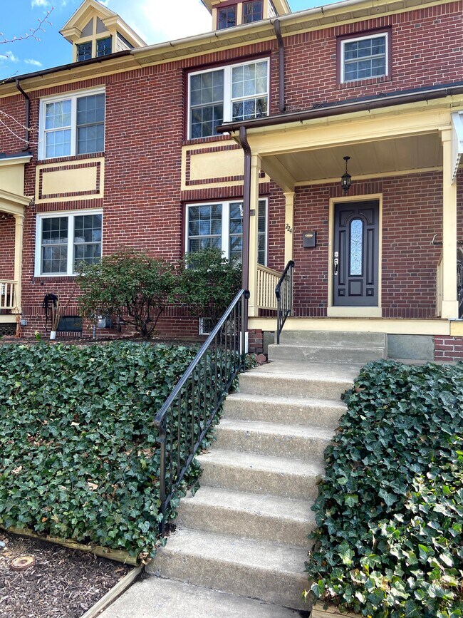 224 Spruce St 224 Spruce St Reading PA 19611 Apartment Finder