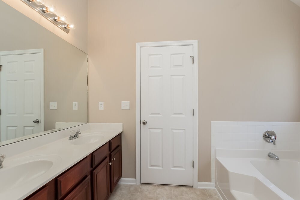 Building Photo - 4455 Ambassador Way