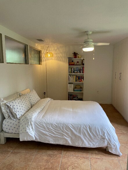 Building Photo - 745 NW 18th St