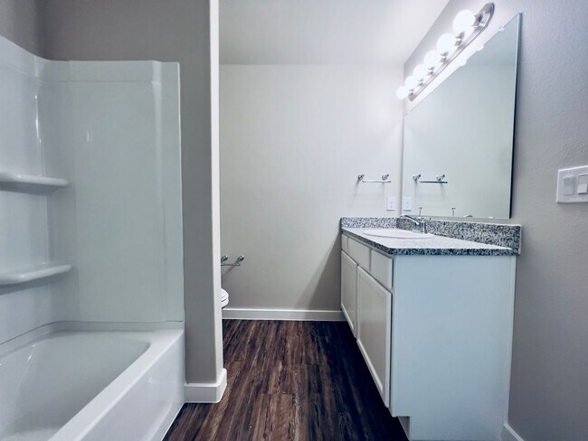 Building Photo - Pre-Leasing for August: Recently Constructed 3/2/2 in Frenship ISD with Turf Backyard