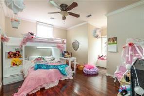 Building Photo - 675 Falls Lake Dr