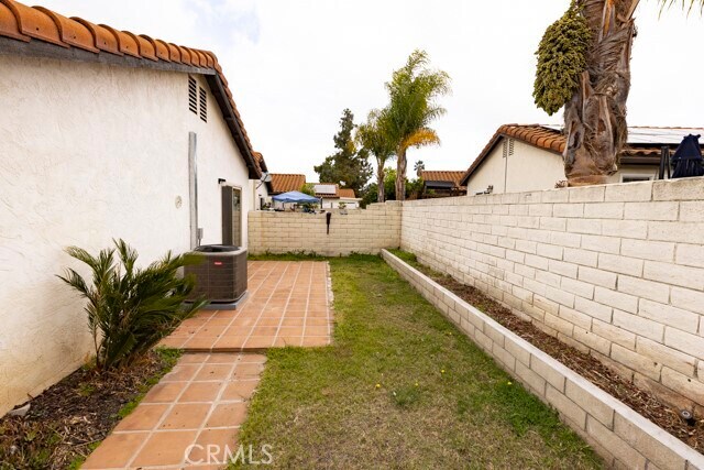 Building Photo - 4765 Mayten Ct