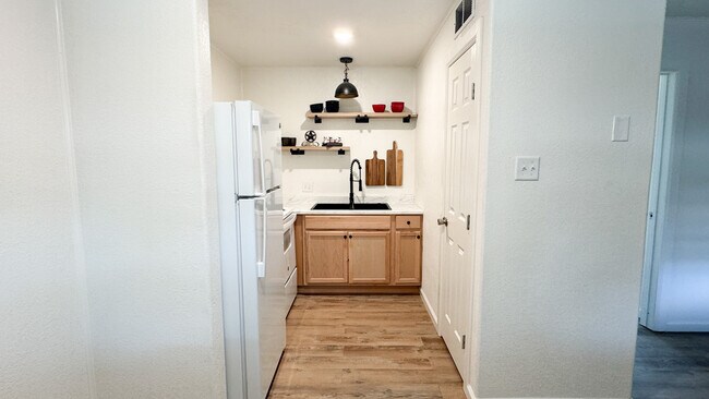 Building Photo - The Graduate Apartments