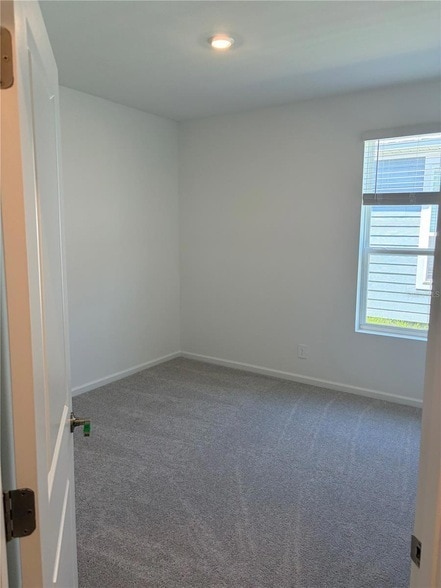 Building Photo - 4377 Vibernum Ave