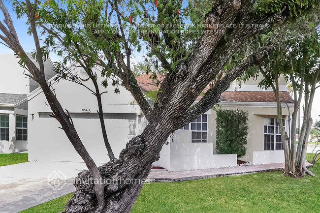Building Photo - 8543 Dynasty Dr