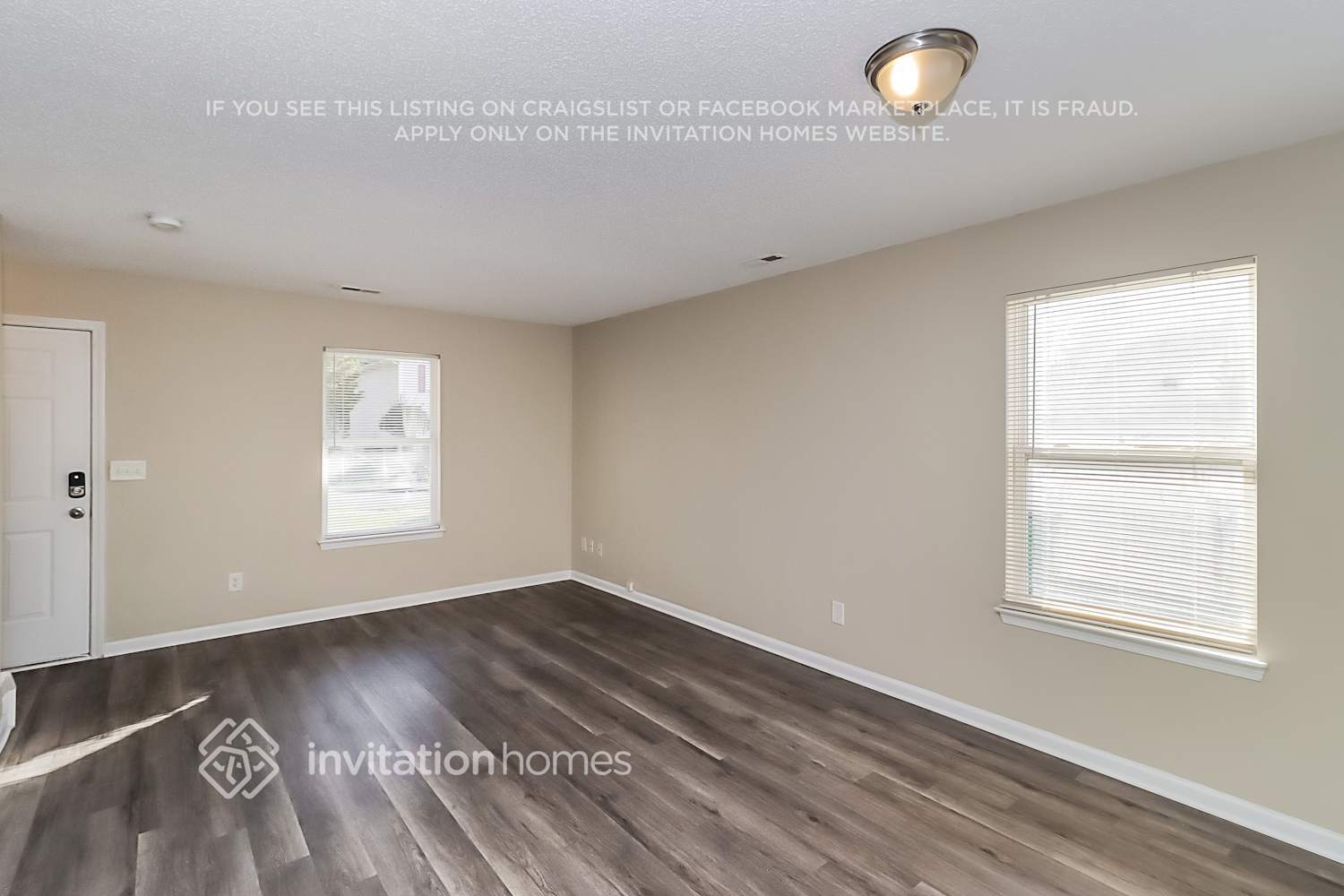 Building Photo - 1127 Ballina Way