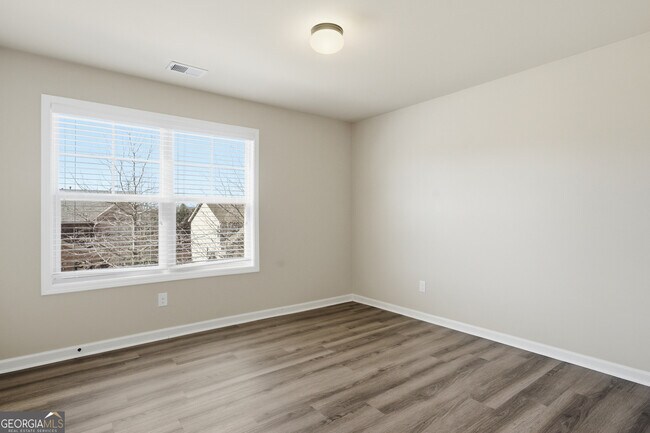 Building Photo - 4450 Pleasant Woods Dr