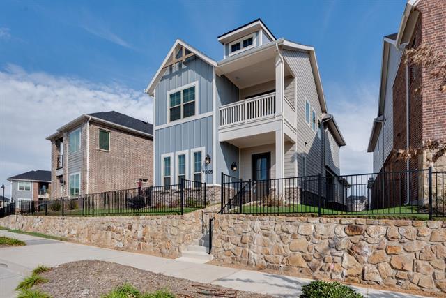 Building Photo - 7005 Sunset Blvd