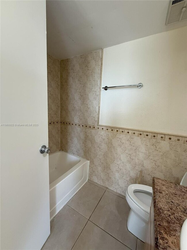 Building Photo - 675 NW 85th Ct