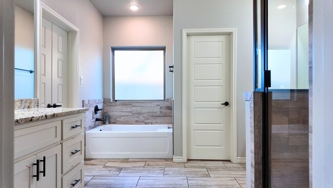 Building Photo - 5704 Winchester Ave