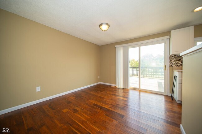 Building Photo - 8307 Castle Farms Rd