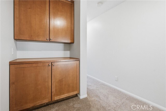 Building Photo - 15 Platinum Cir