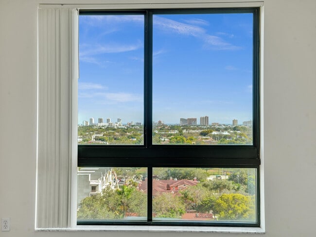 Building Photo - 110 N Federal Hwy