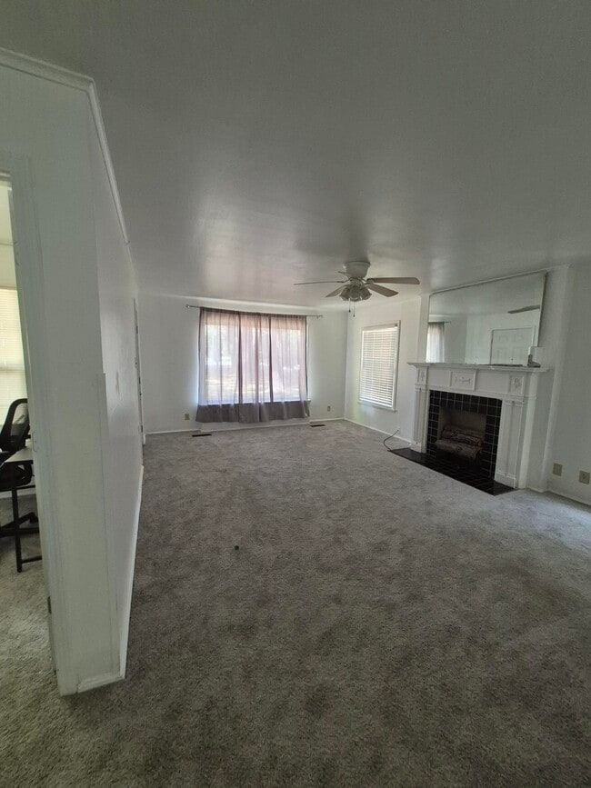 Building Photo - 3601 S Olive St