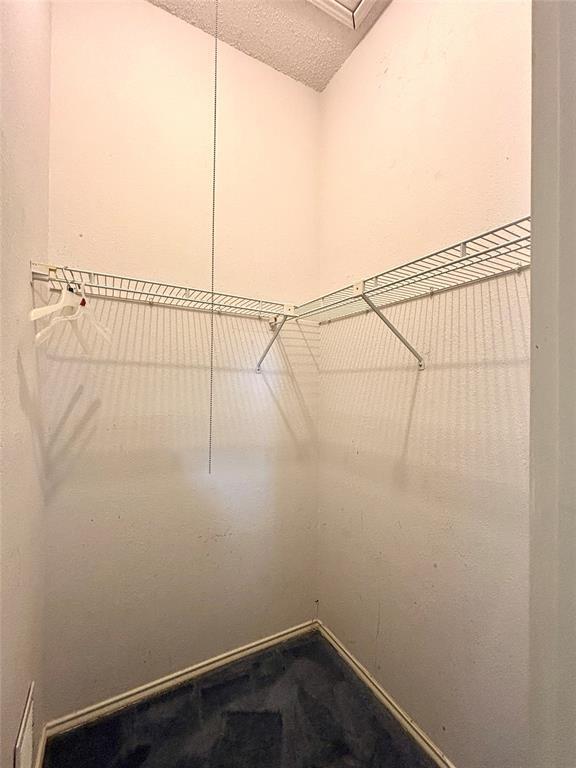 Building Photo - 2139 Cervin Blvd