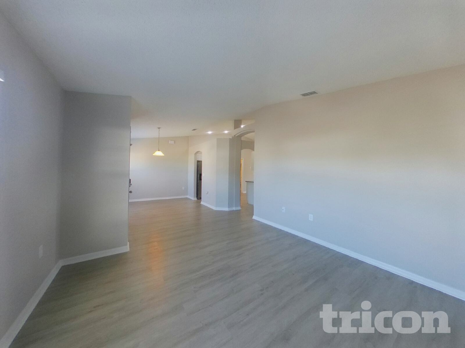 Building Photo - 102 Milton Pl