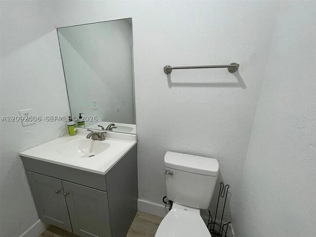 Building Photo - 2580 Coral Springs Dr