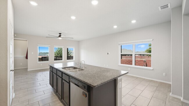 Building Photo - 534 Candor Stone