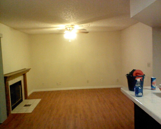 Building Photo - 9521 Sunken Reef Cir