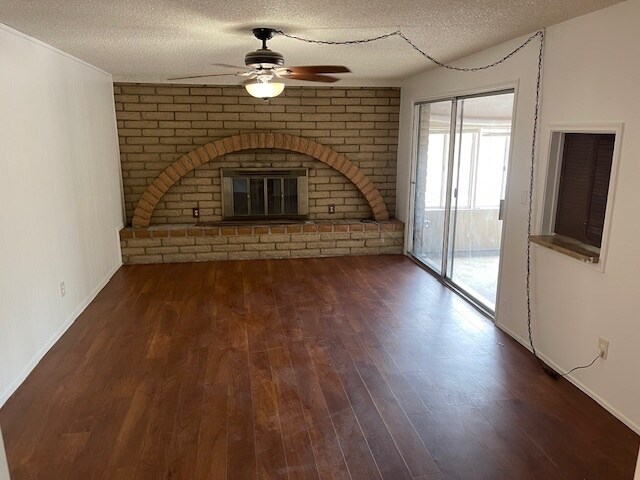 Building Photo - 8001 N El Tovar Pl