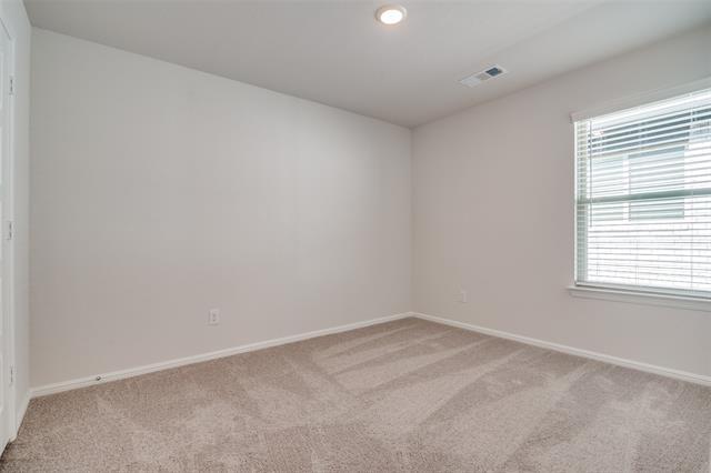 Building Photo - 722 Gentle Bird Dr