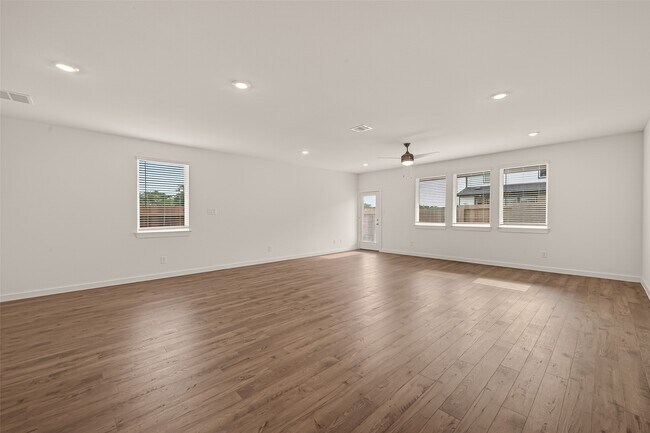 Building Photo - 3554 Shearwater St