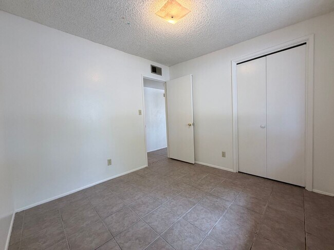 Building Photo - 3BR/2BA/2CP 1,245 sq.ft. rental in Huachuca City, AZ