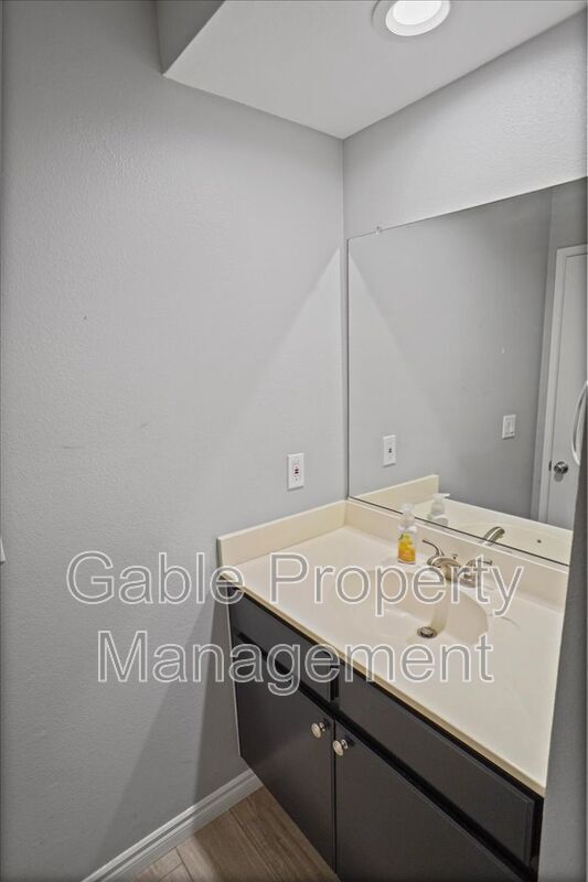 Building Photo - 22933 Banyan Pl