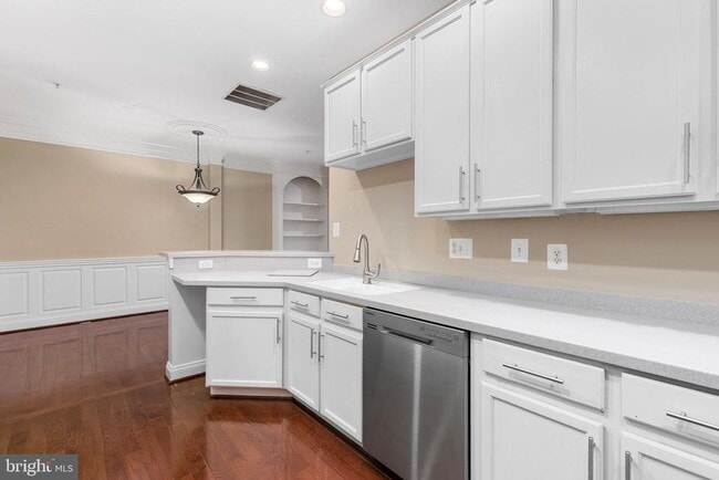 Building Photo - 5056 Minda Ct