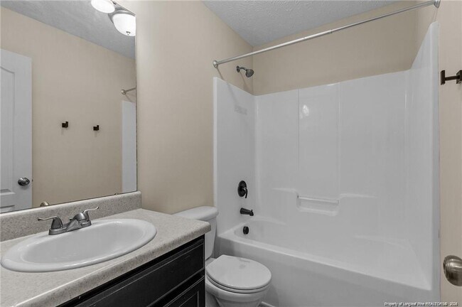 Building Photo - 266 Ivywood Ln