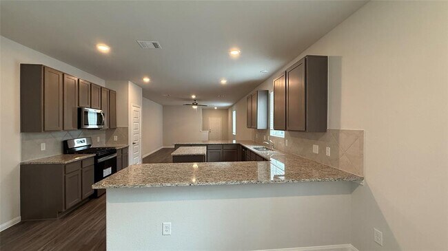 Building Photo - 13260 Musky Dr