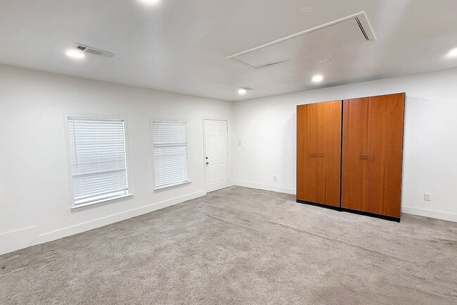 Building Photo - 2646 Heatherwood Dr