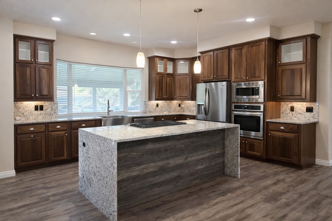 Building Photo - Fully Remodeled Home in West Kennewick – Pets Welcome