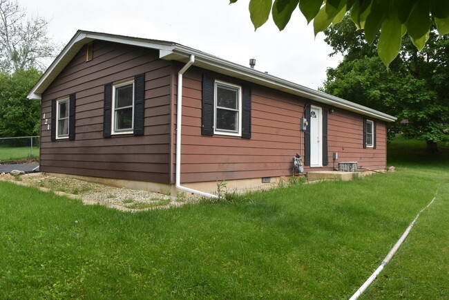 Building Photo - 121 Pheasant Trail