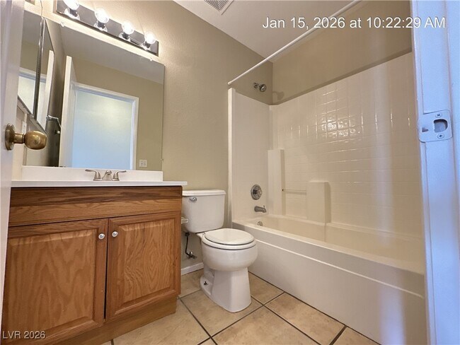 Building Photo - 5401 Goldenseal Ct