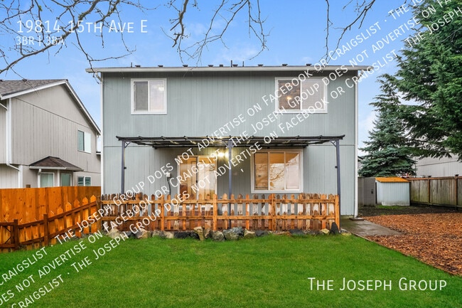 Building Photo - 19814 15th Avenue E