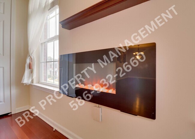 Building Photo - Move In Ready 2 Bd 2 BA Condo in Shelby Twp