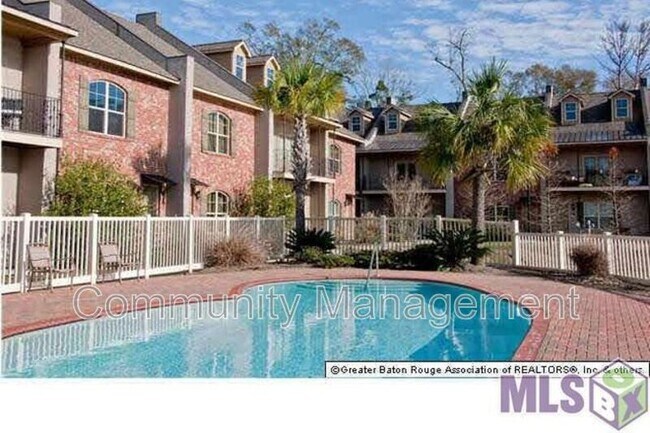 Building Photo - 4637 Burbank Dr