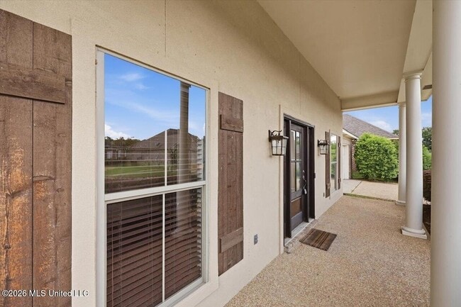 Building Photo - 146 Tradition Pkwy