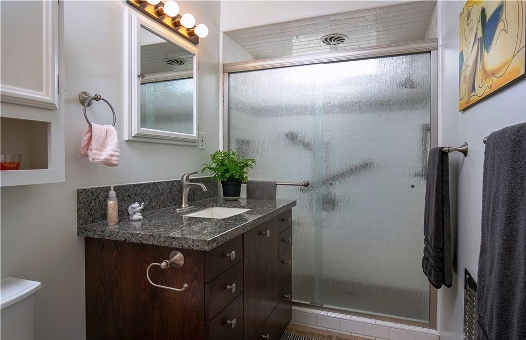 Bathroom - 909 N Santa Anita Ave