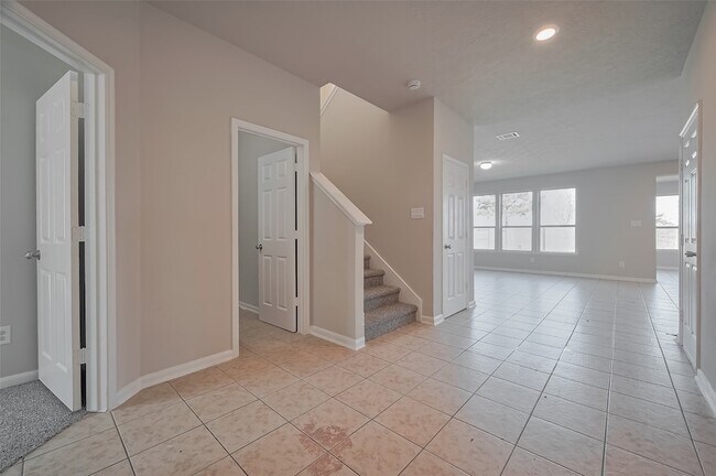 Building Photo - 24114 Morrison Ln