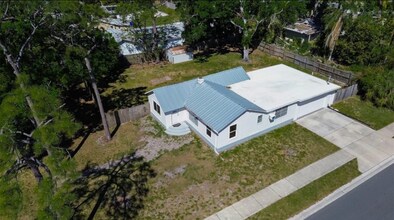 Building Photo - 3801 40th Ave N