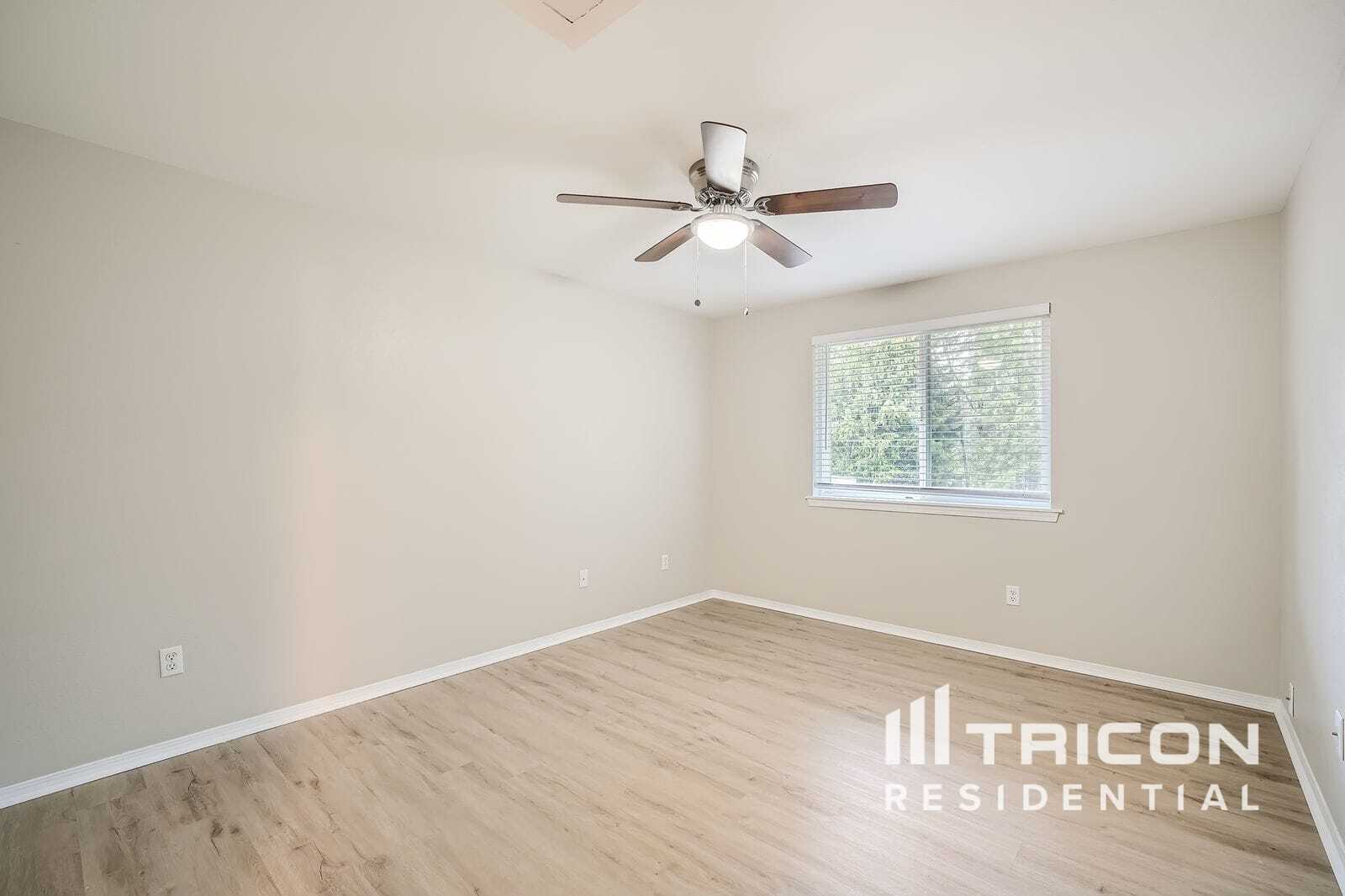 Building Photo - 20307 Larita Dr E