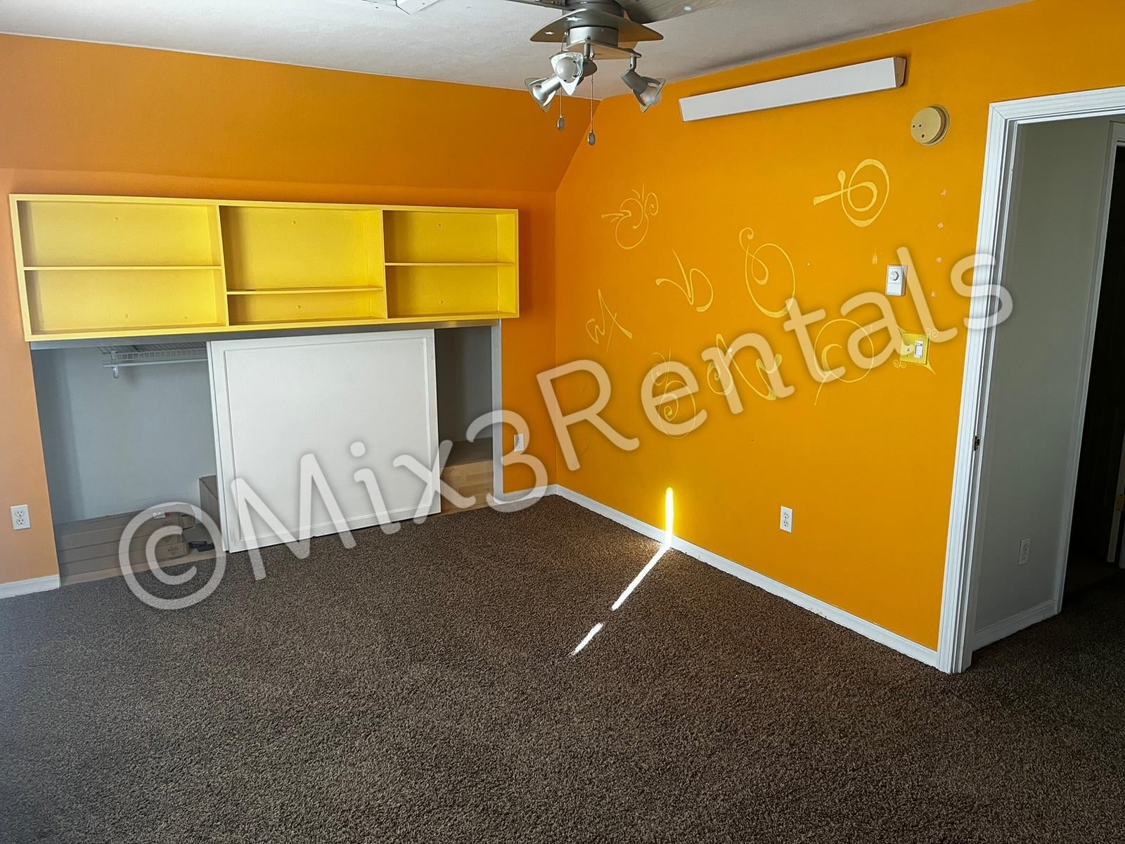 Bedroom 2 - 807 S Main St