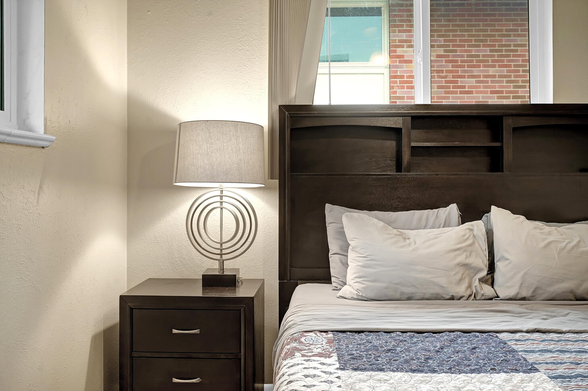 Building Photo - 4620 Holland St