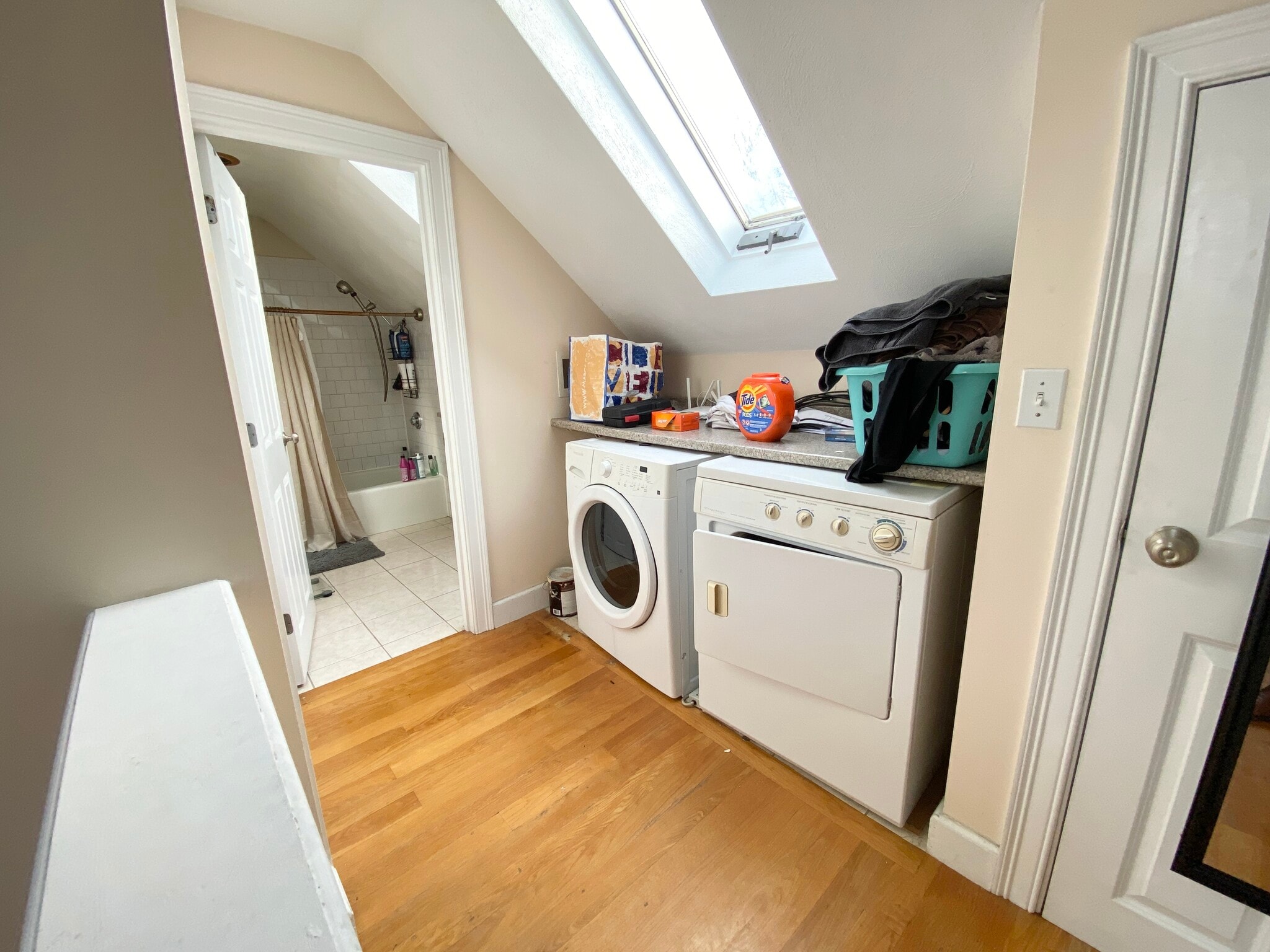 Building Photo - 27 Spring Garden St