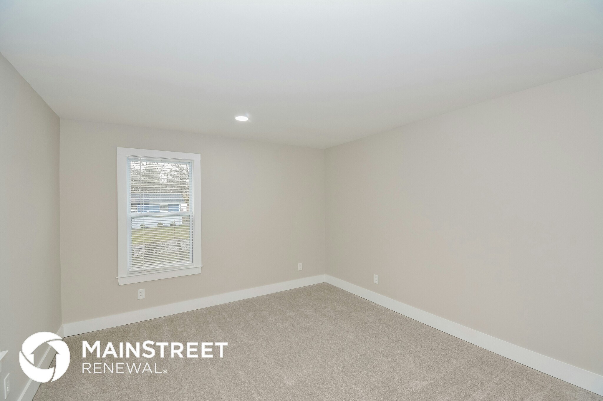 Building Photo - 115 Green Meadow Dr