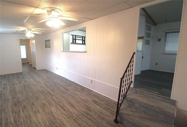 Building Photo - 512 50th Ave Dr W