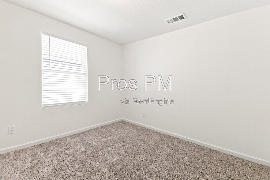 Building Photo - 6520 Calico Ln